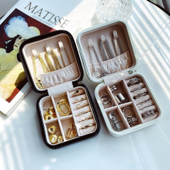 Cestovní šperkovnice (2)