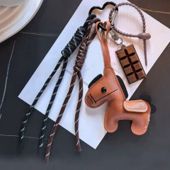 Přívěsek na kabelku (3)