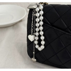 Přívěsek na kabelku WHITE (3)