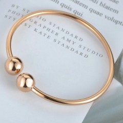 Ocelový dámský náramek (2)